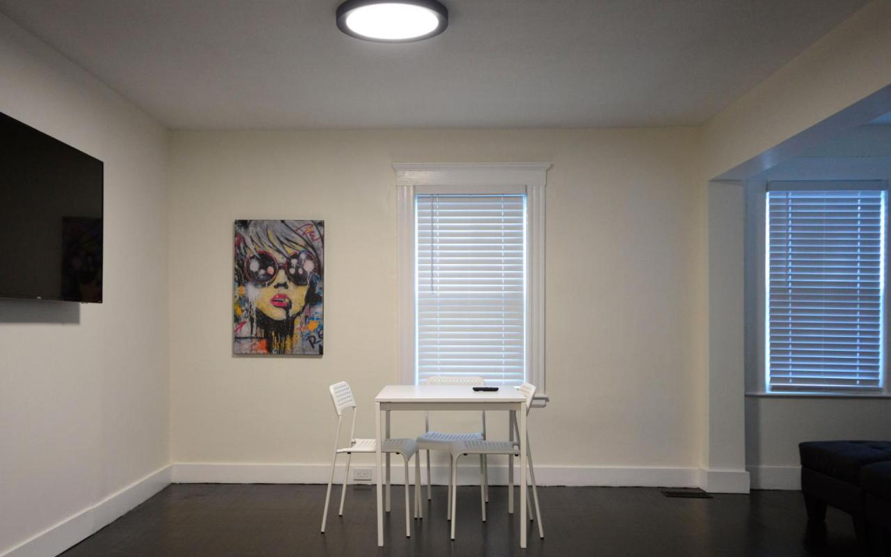 Modern Two Bedroom Condo - Boston Stoneham エクステリア 写真