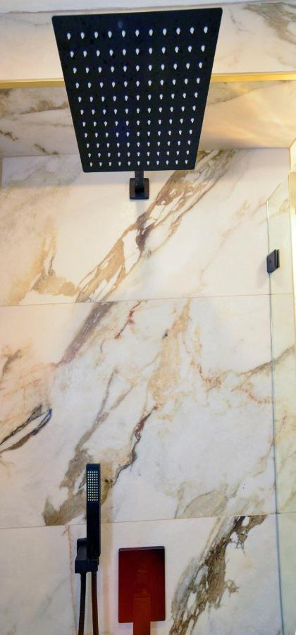 Modern Two Bedroom Condo - Boston Stoneham エクステリア 写真